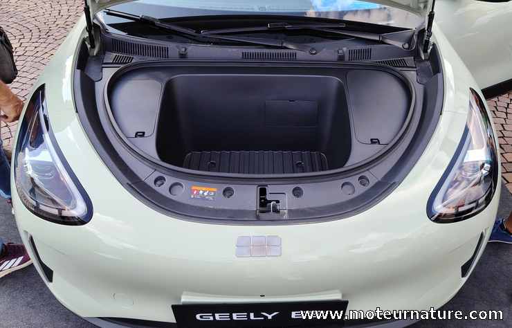 Geely E2 électrique