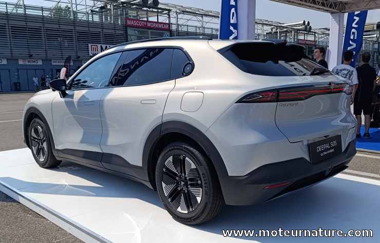Changan Deepal S05 Ultra Hybrid