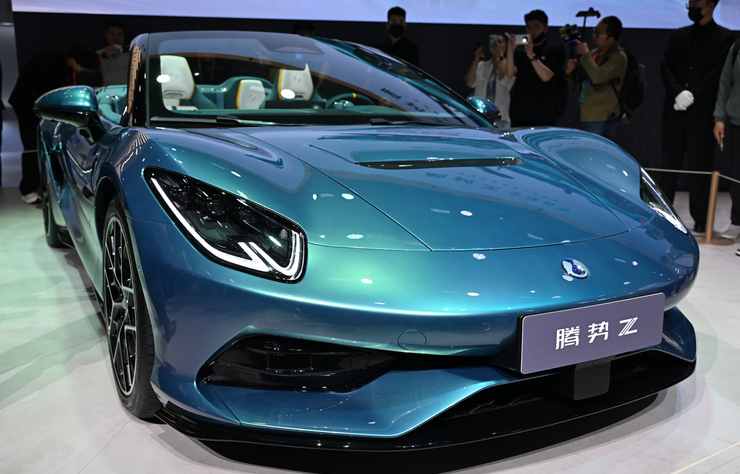 cabriolet électrique à hautes performances Denza Z