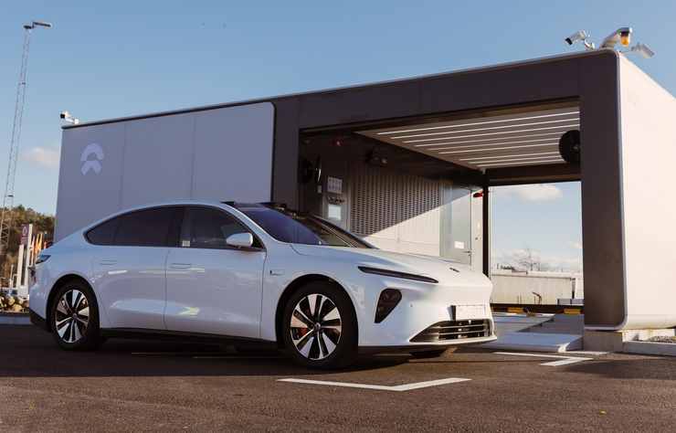 station Nio d'échange automatisé de batteries de voitures électriques