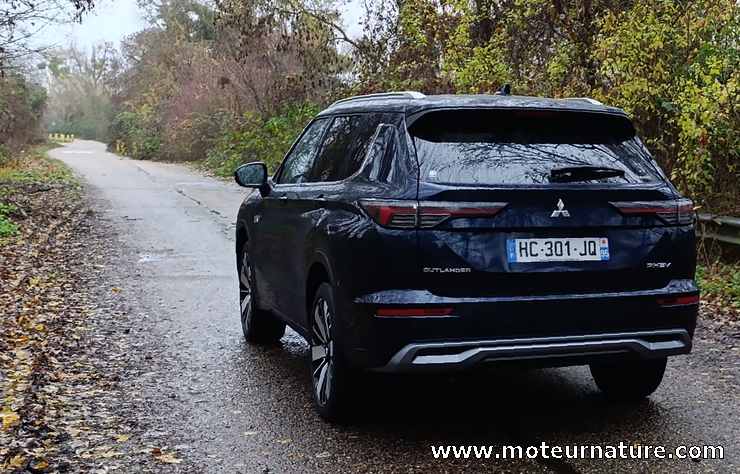 Mitsubishi Outlander PHEV