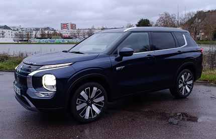 Mitsubishi Outlander PHEV