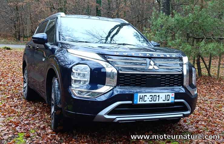 Mitsubishi Outlander PHEV