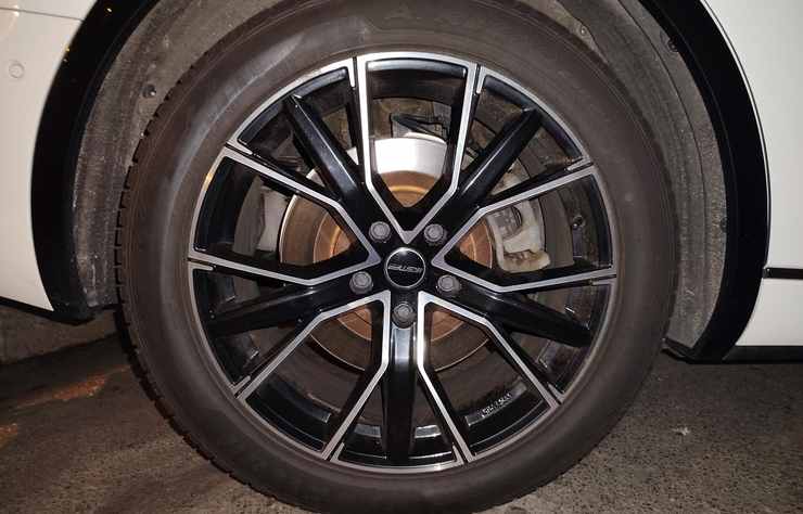 SUV électrique Hongki E-HS9