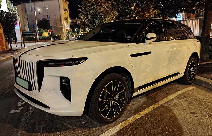 SUV électrique Hongki E-HS9