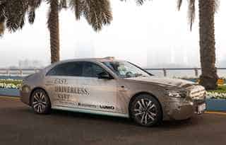 Des Mercedes autonomes aux émirats