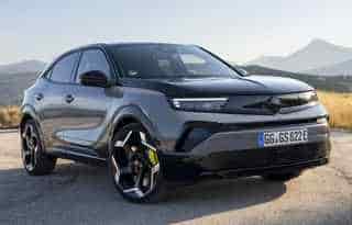 Opel Mokka GSE, Stellantis fait du Meccano