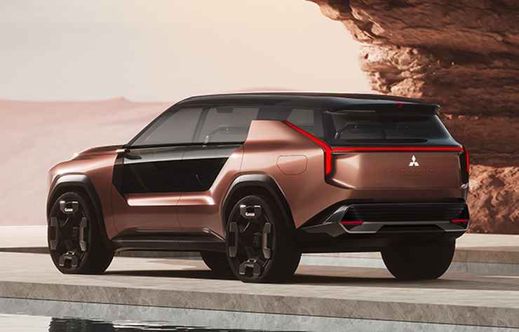 concept hybride rechargeable Mitsubishi Elevance