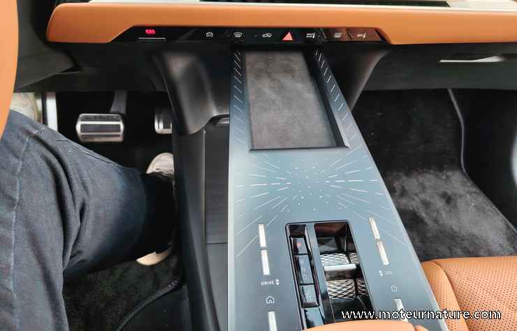 DS Numéro 8