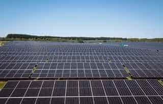Jaguar Land Rover, nouveau leader solaire