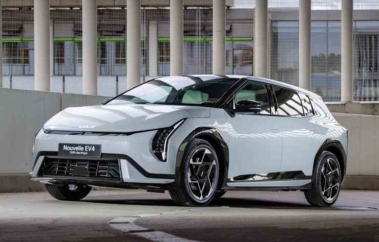 Kia EV4