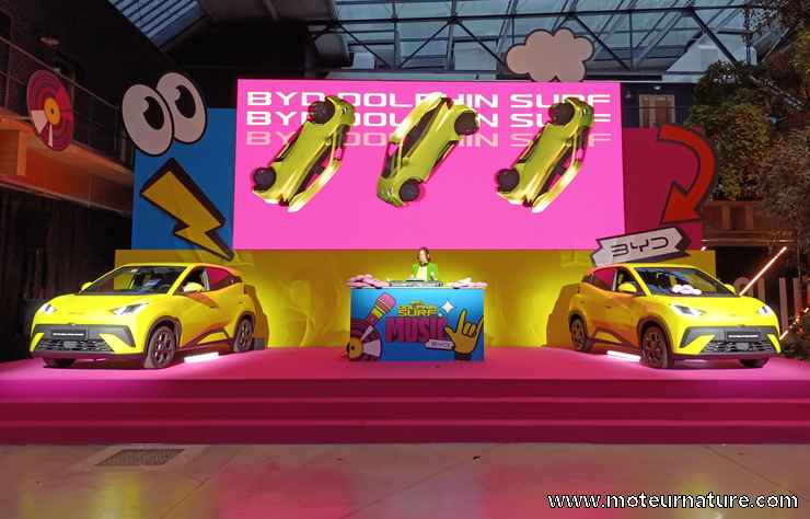BYD Dolphin Surf électrique 43 kWh
