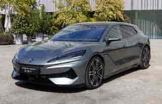 Denza Z9GT, une super chinoise en Europe