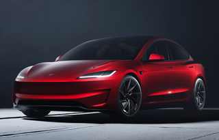 Model 3 Performance : Tesla fait du Tesla