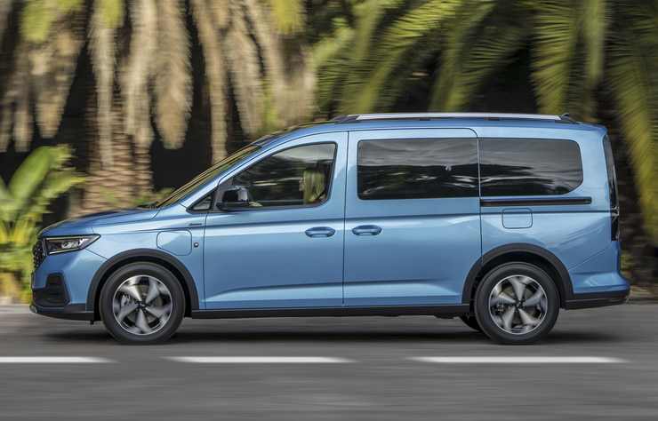 Ford Tourneo Connect PHEV