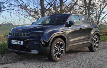 Jeep Avenger electric 156 hp