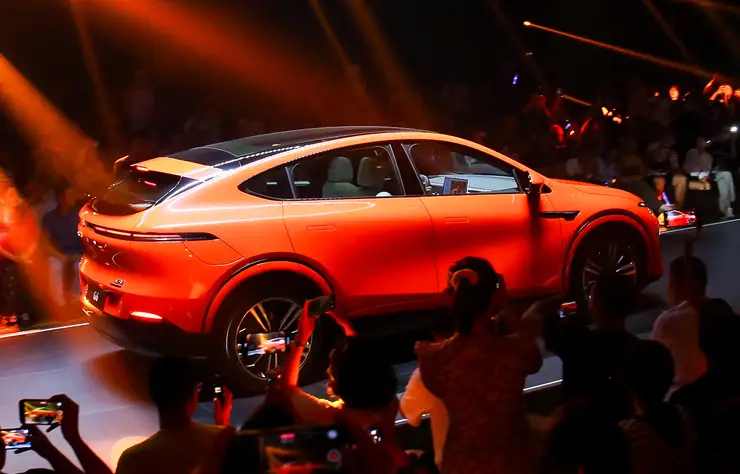 Xpeng G6
