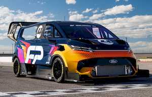 Ford SuperVan, 1400 ch pour gagner la course du Pikes Peak