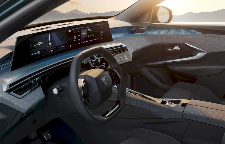planche de bord future Peugeot 3008
