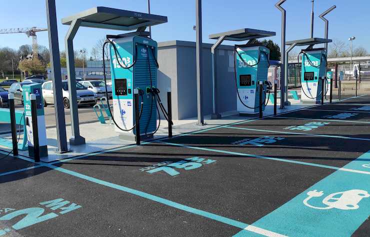 Le mensonge des 100 000 bornes de recharge ouvertes au public