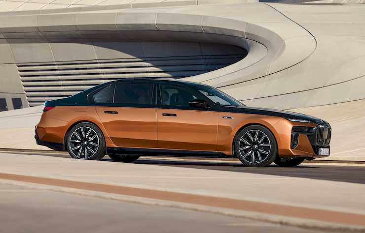 BMW i7 M70 limousine électrique hautes performances