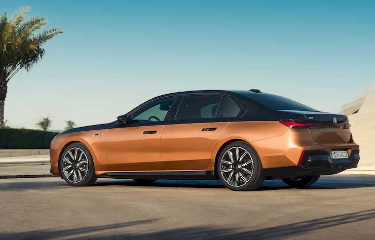 BMW i7 M70 limousine électrique hautes performances