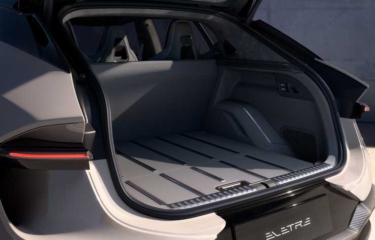 Lotus Eletre SUV électrique