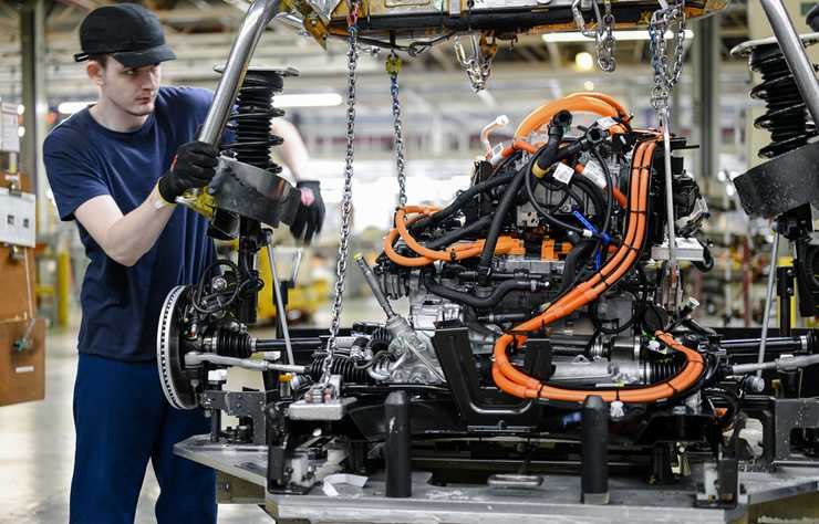 production des utilitaires à hydrogène Citroen Jumpy, Opel Vivaro et Peugeot Expert