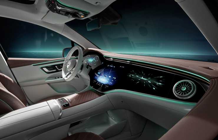 Mercedes EQE électrique
