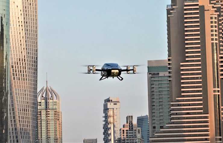 drone géant ou voiture volante Xpeng X2