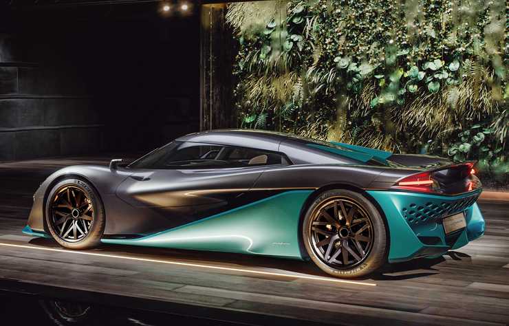 maquette supercar Apricale à hydrogène