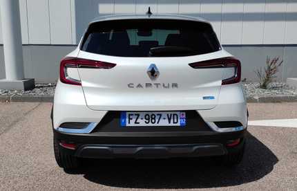 Renault Captur E-Tech hybrid