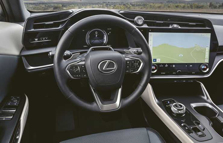 Lexus RZ 450e électrique
