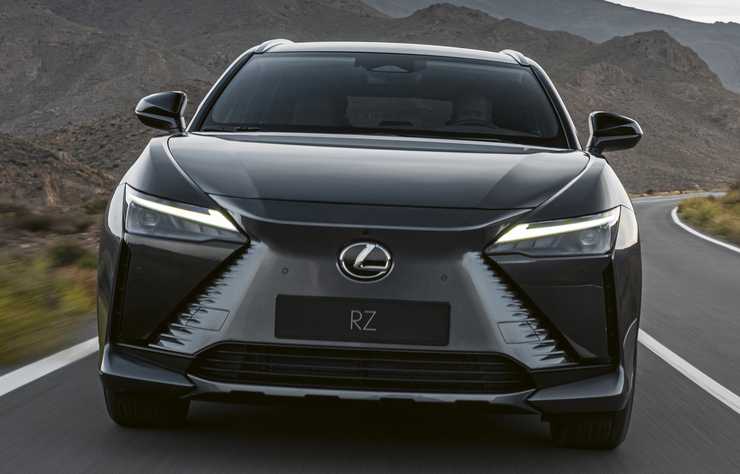Lexus RZ 450e électrique