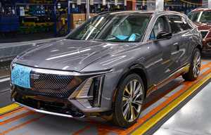 Cadillac Lyriq, GM attaque l'électrique haut de gamme