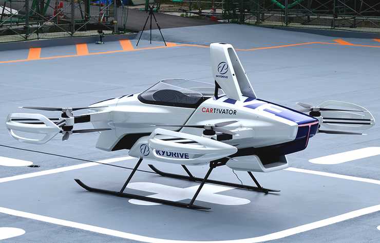 prototype de drone monoplace volant SkyDrive