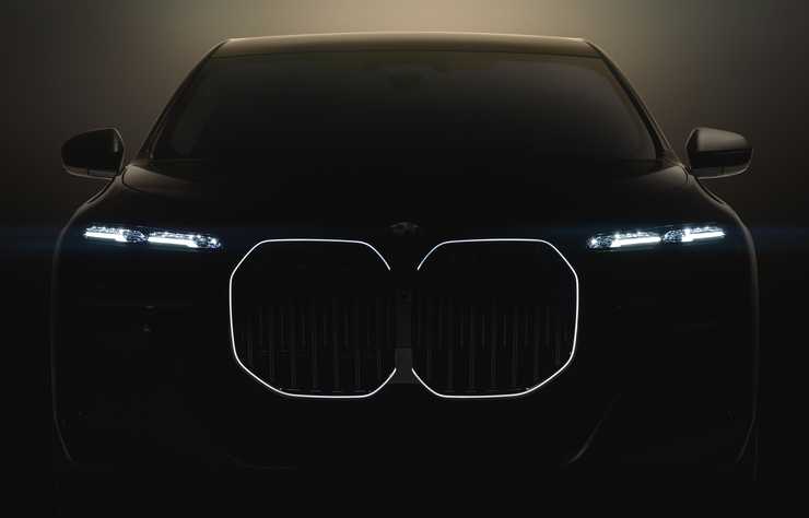 esquisse calandre BMW i7