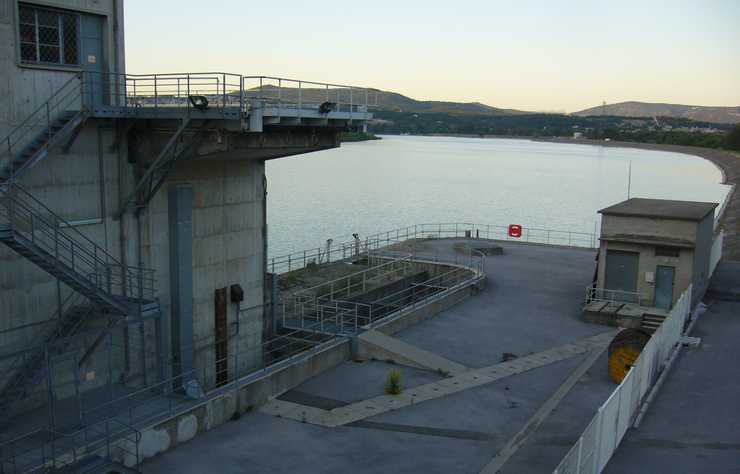 barrage sur le Rhône