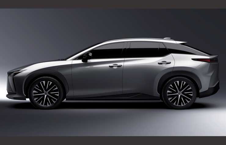 Lexus RZ électrique