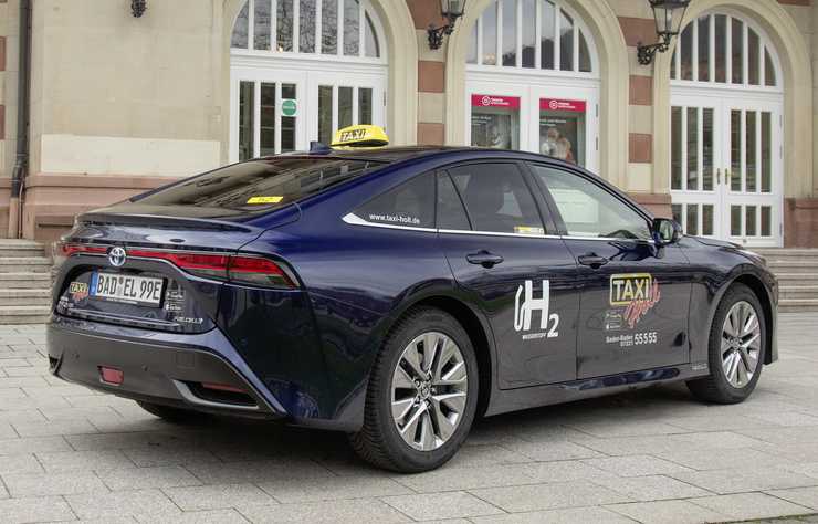 taxi Toyota Mirai à hydrogène