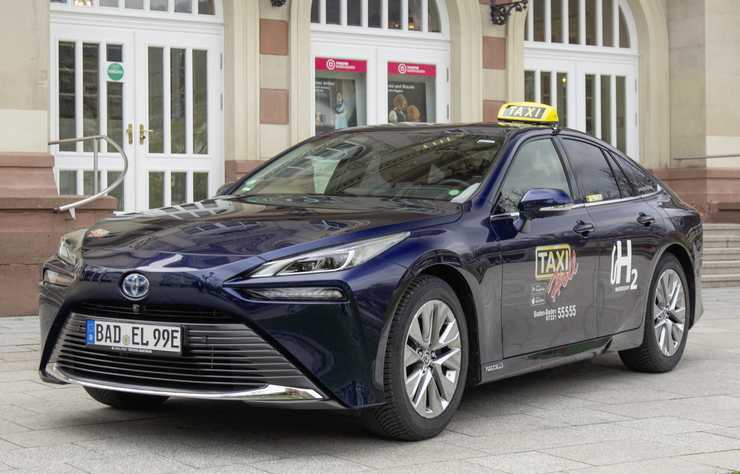 taxi Toyota Mirai à hydrogène