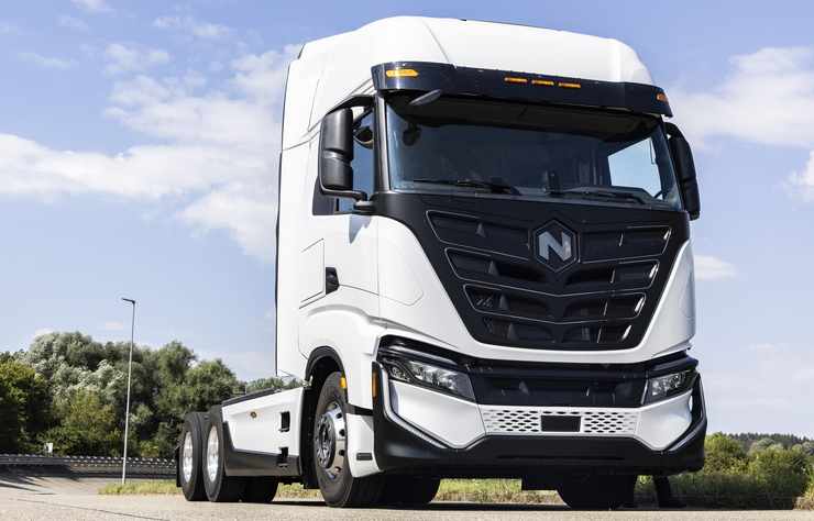 Poids lourd électrique Nikola Tre construit par Iveco