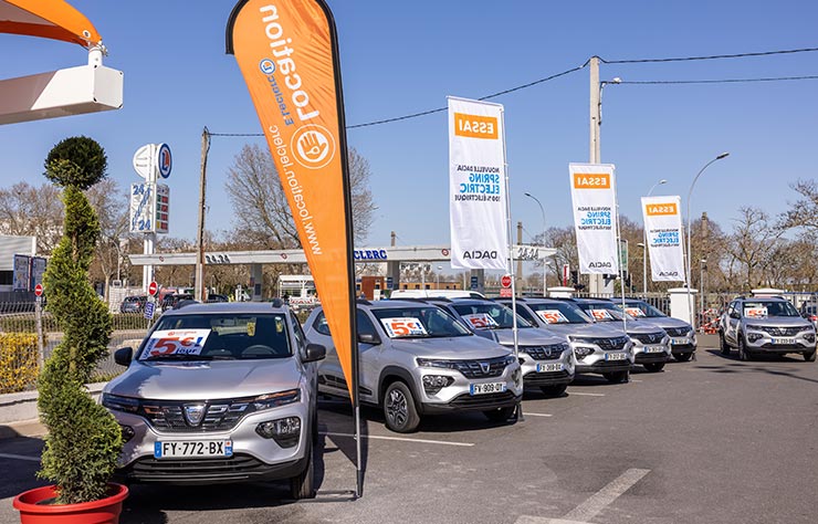 Dacia Spring électrique à louer chez Leclerc