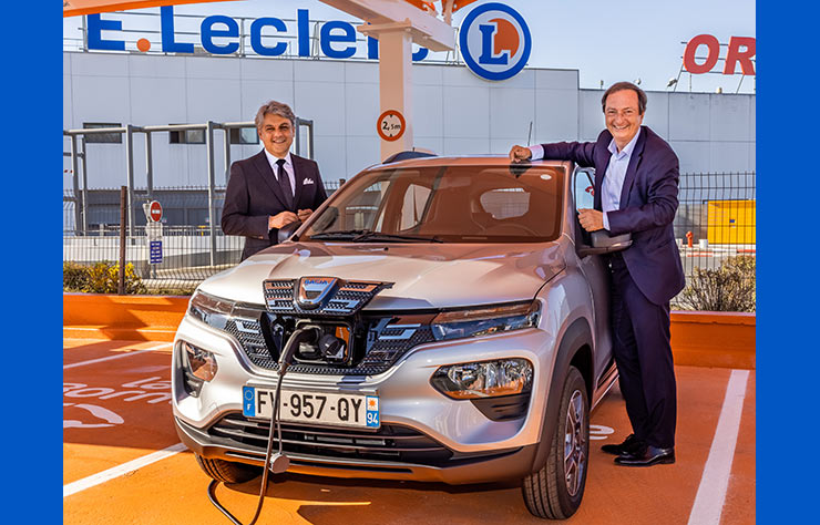 Dacia Spring électrique à louer chez Leclerc