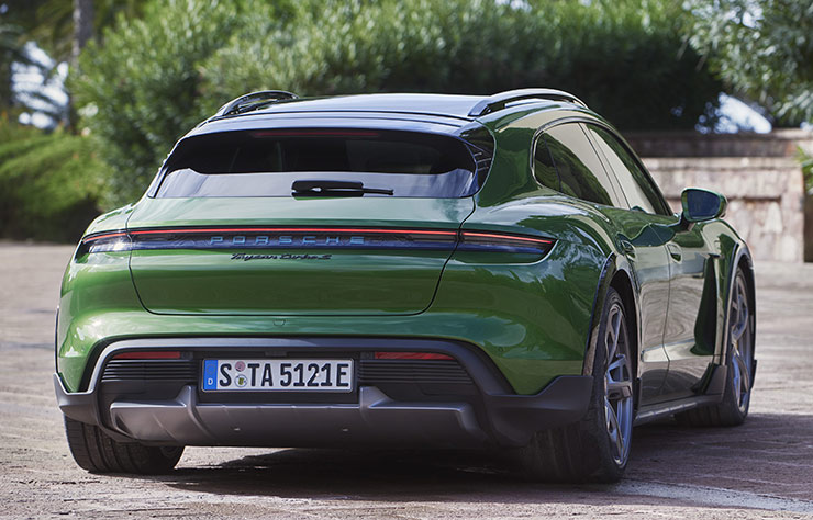 Porsche taycan Cross Turismo