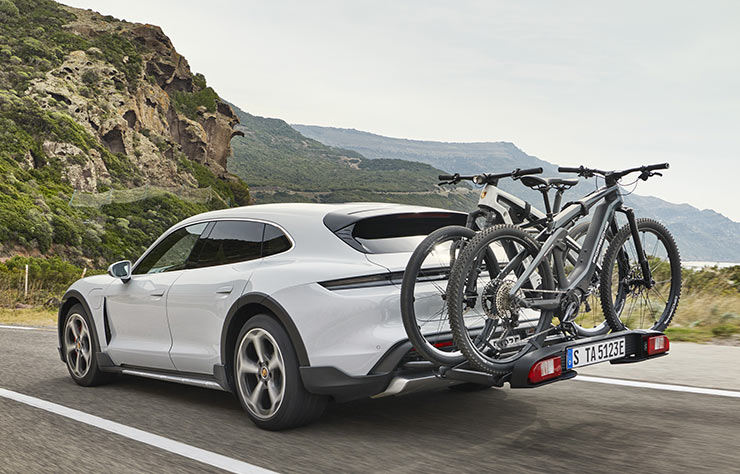 Porsche taycan Cross Turismo