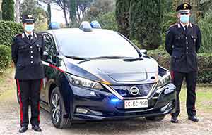 Les carabiniers italiens ont choisi la Nissan Leaf