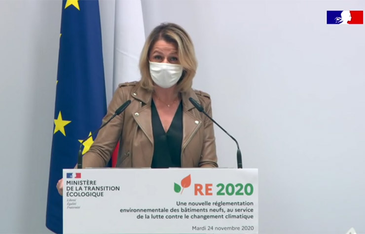 Barbara Pompili ministre de l'environnement présente la RE2020