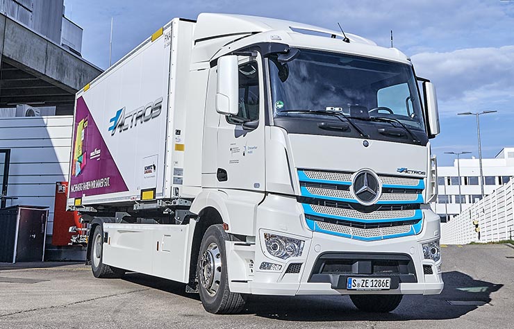 Poids lourd électrique Mercedes eActros