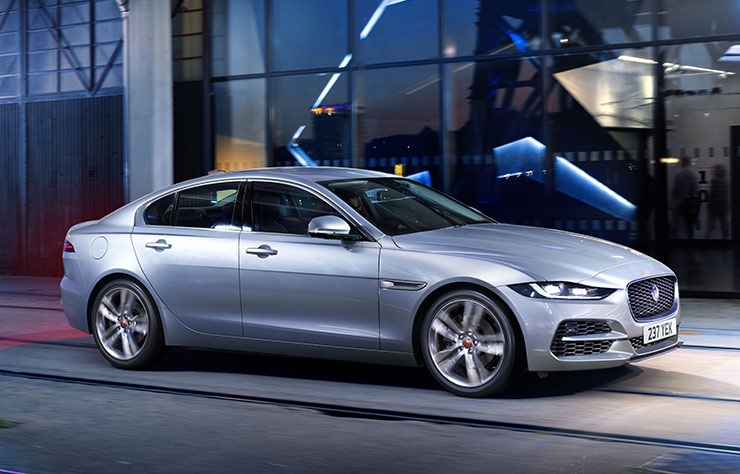Jaguar XE